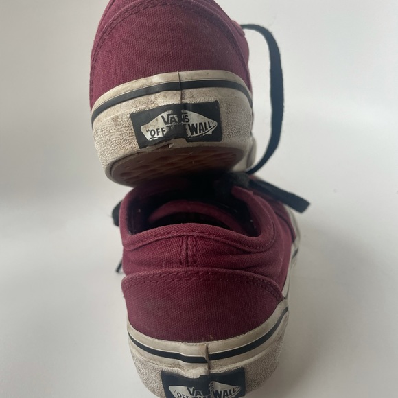 Vans. Size 13 US (youth). - Picture 3 of 4